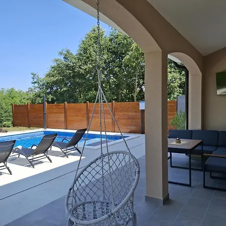 Eroa - With Private Pool And Jacuzzi *