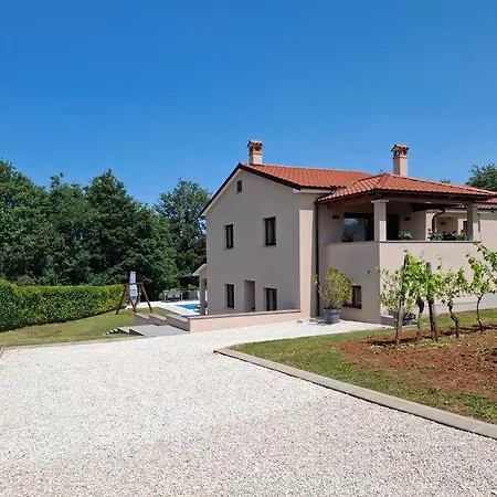 Eroa - With Private Pool And Jacuzzi Orbanići