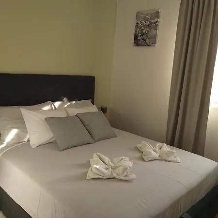 Lejlighed Eroa - With Private Pool And Jacuzzi Orbanići